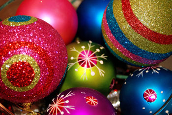 christmas-ornaments1-jpg-1355995080_500x